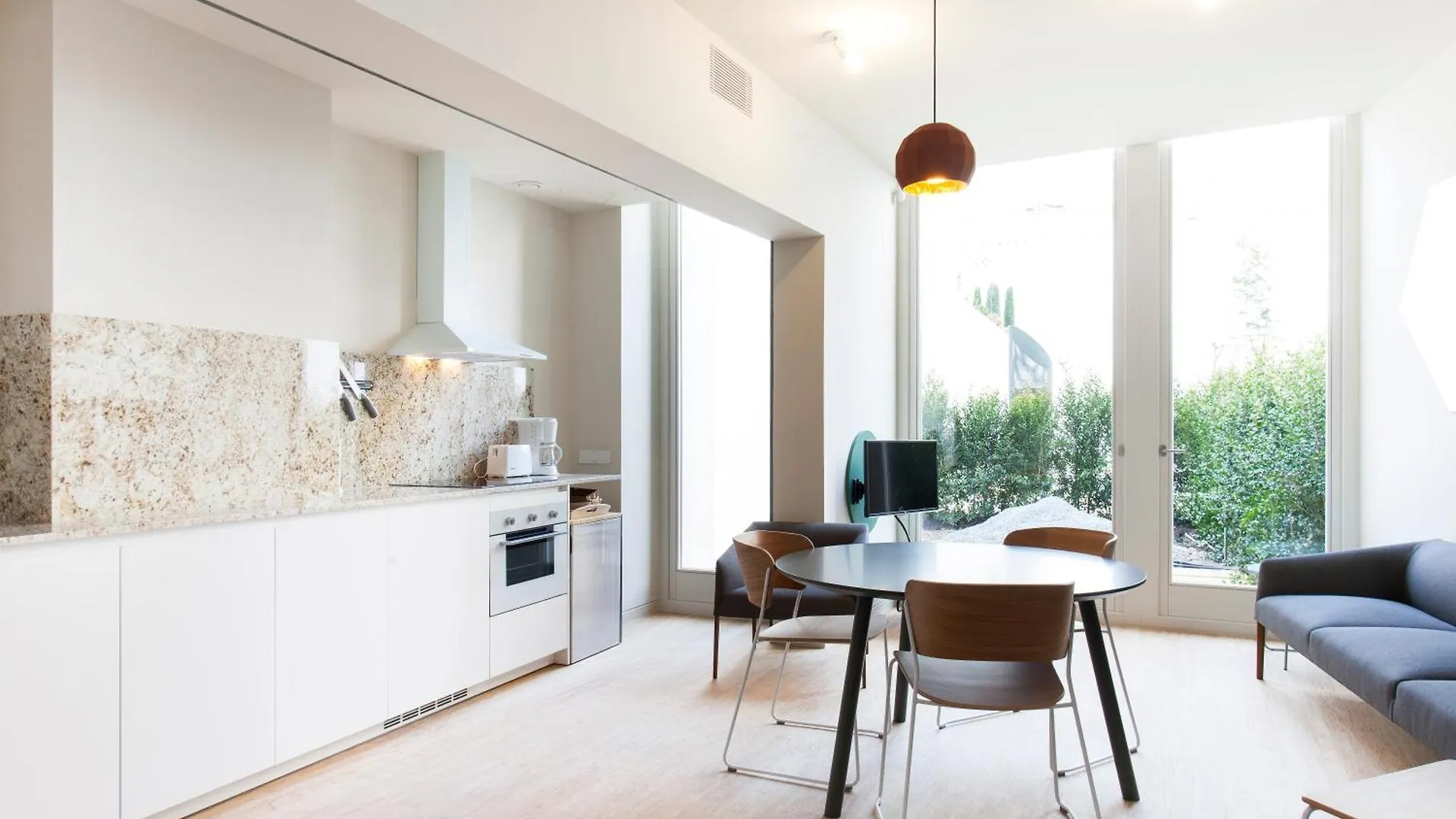 ברצלונה Aspasios City Oasis Apartments