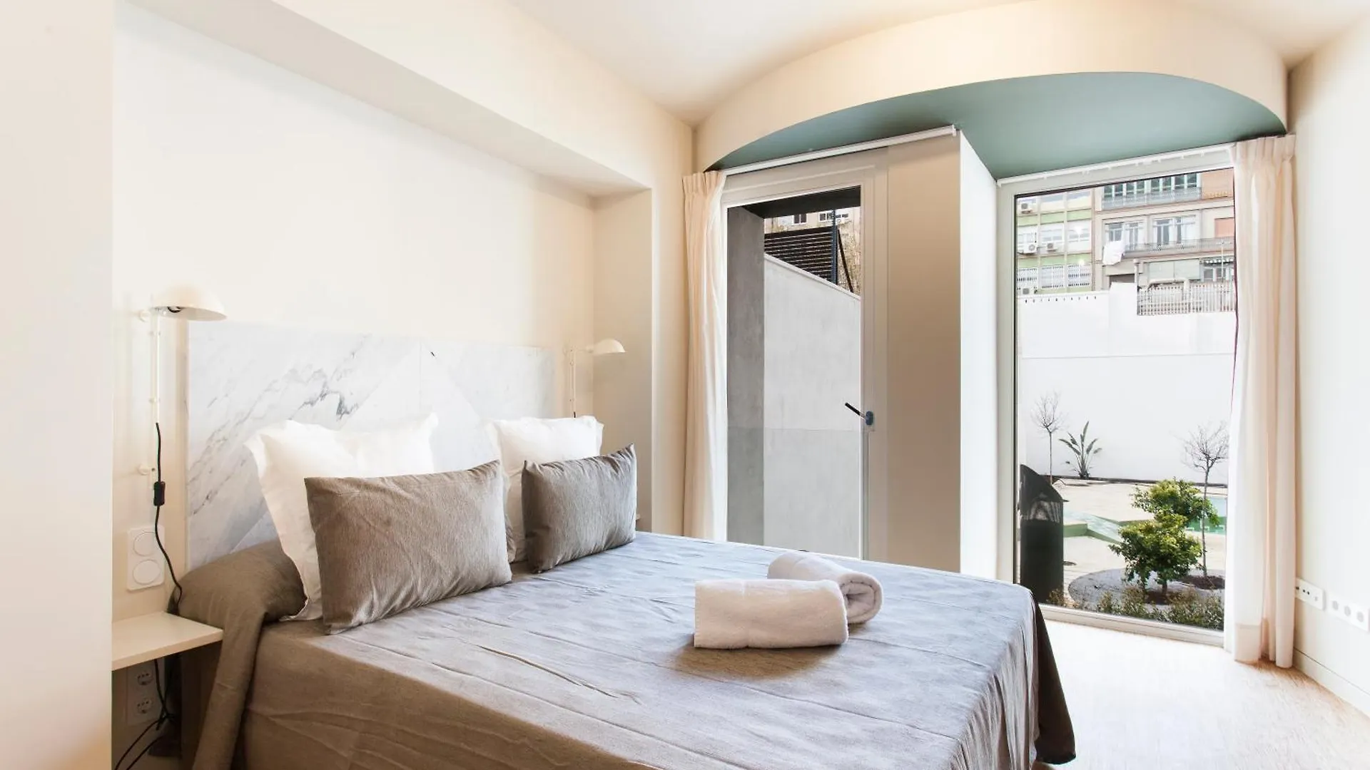 Aspasios City Oasis Apartments Barcelona