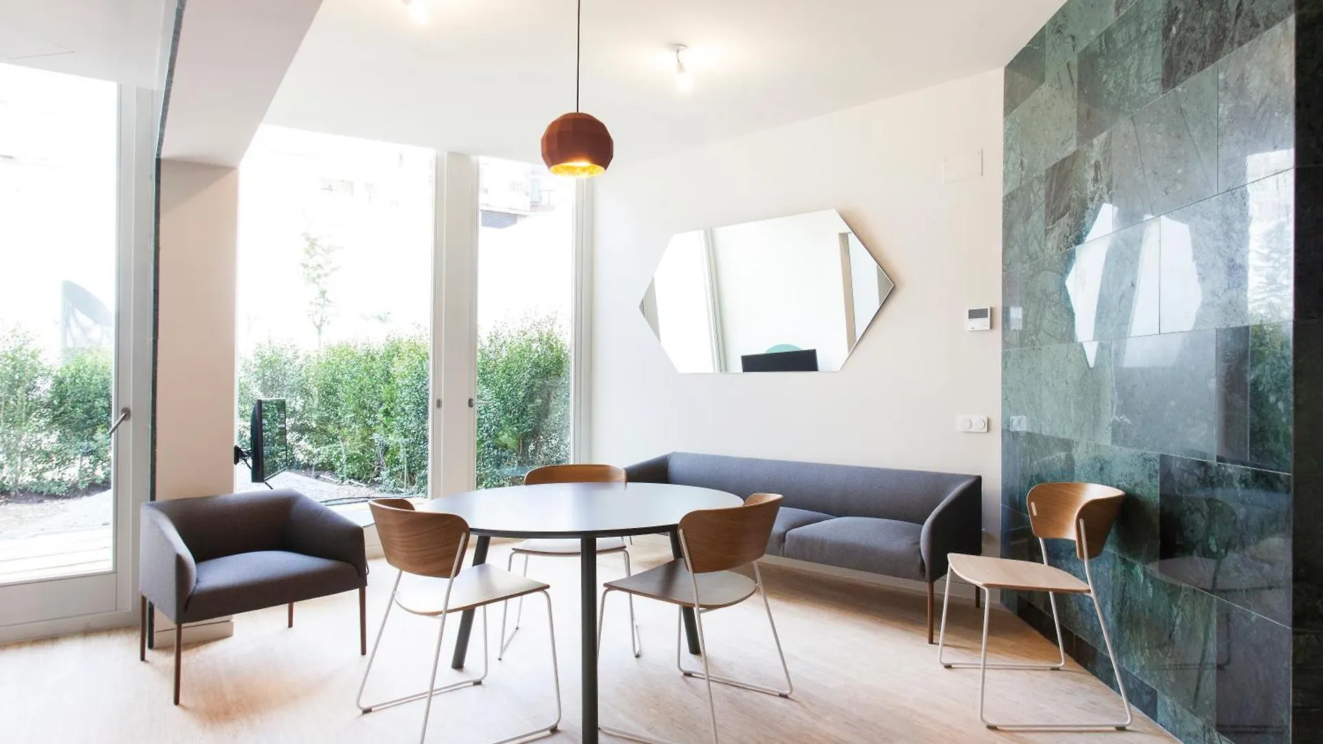 Aspasios City Oasis Apartments Barcelona