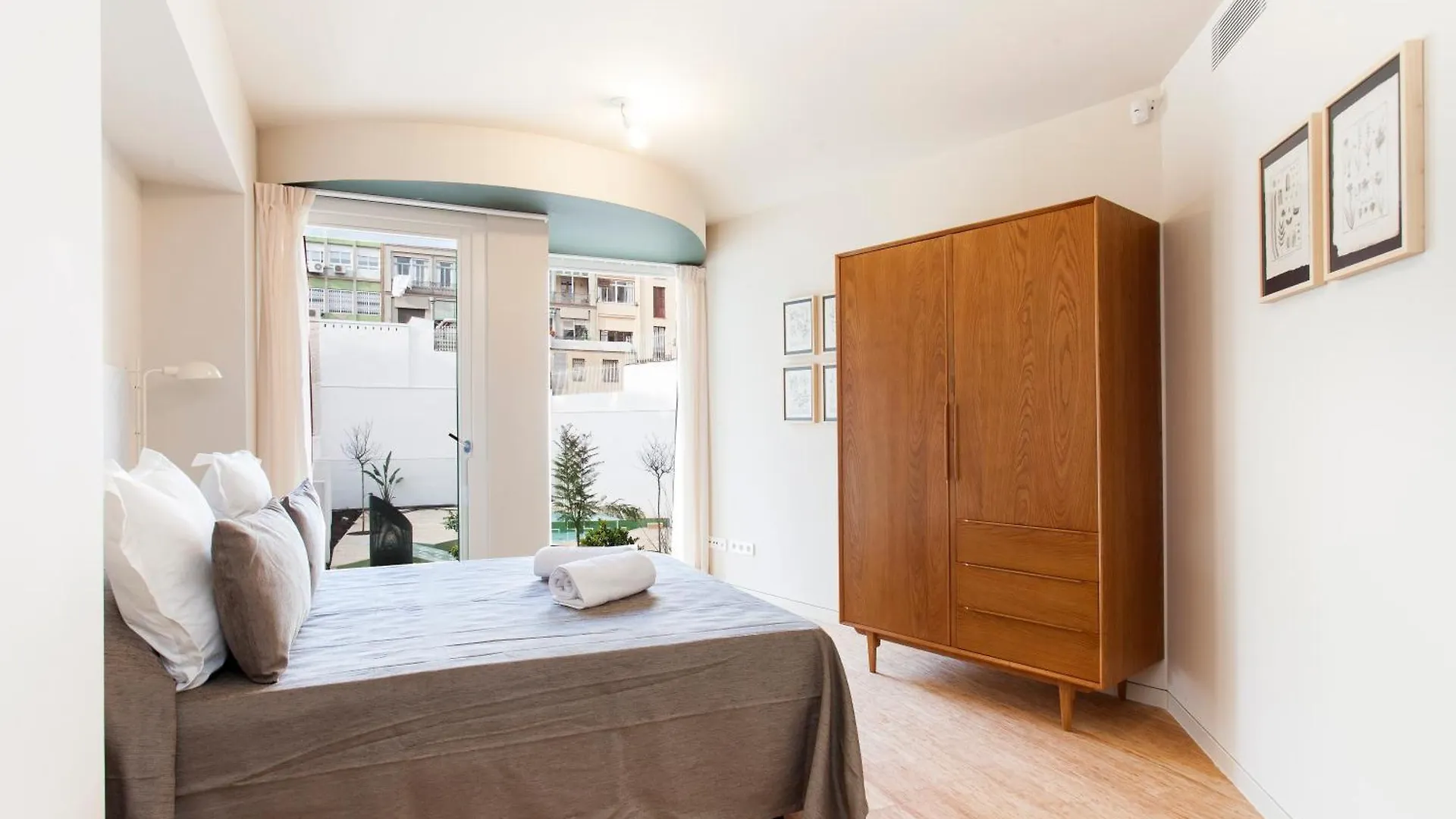 Aspasios City Oasis Apartments Barcelona 0*,