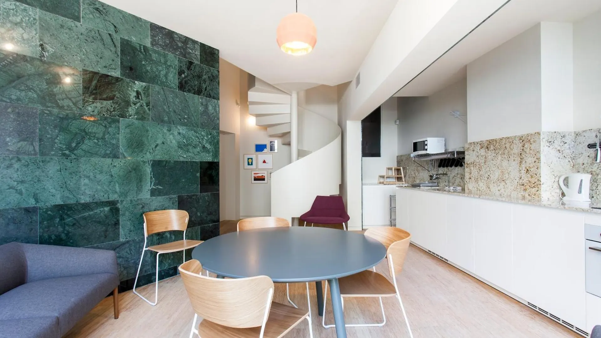 Aspasios City Oasis Apartments Barcelona 0*,